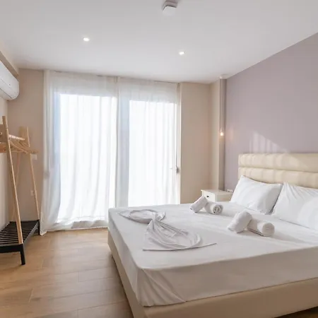 アパート Odyssey Residences *