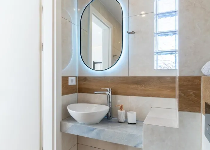 Апартаменты Odyssey Residences