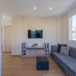 Odyssey Residences 公寓 *